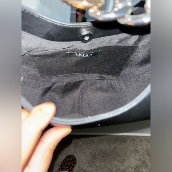 Akira Black mixed metals chain bag - Picture 5 of 10